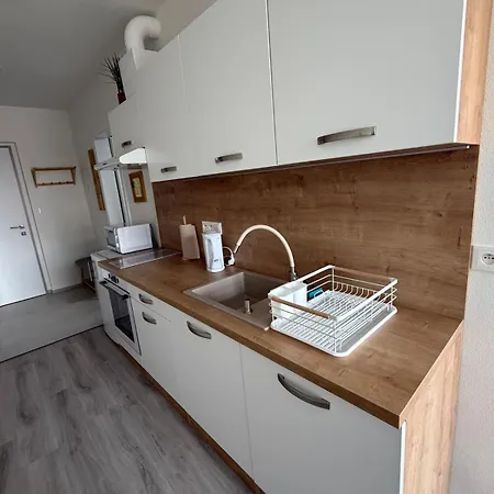 Apartment Cozy Near The Center *
